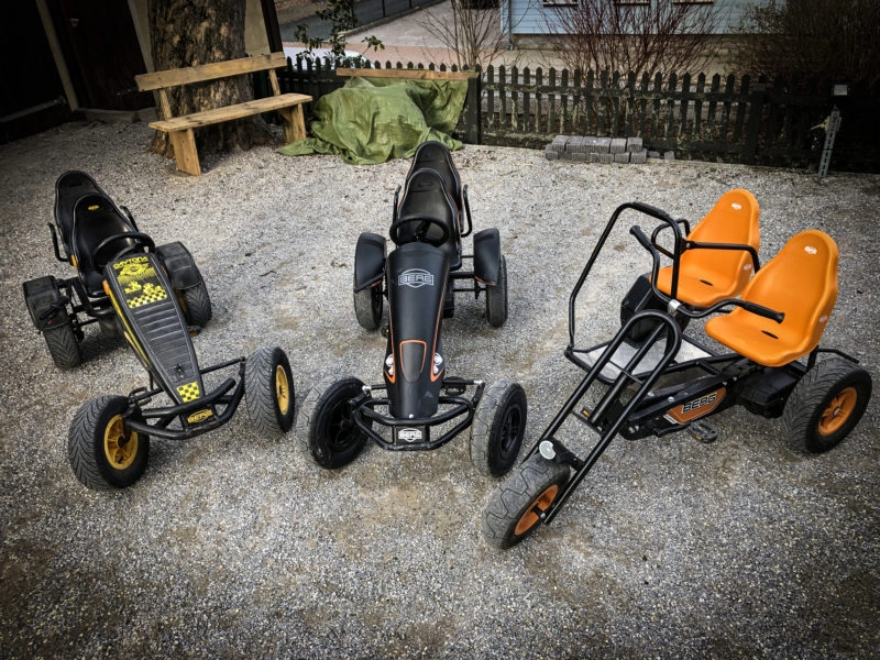GoKarts im Pfarrgarten